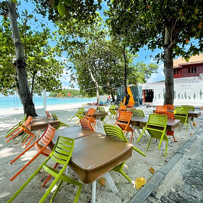 Bar & Restaurant