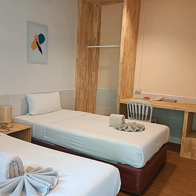Superior Twin Bed Room