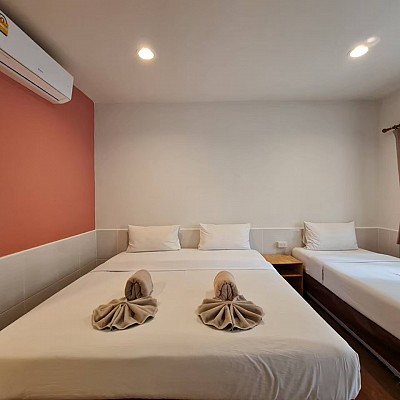 Deluxe Triple Bed Room